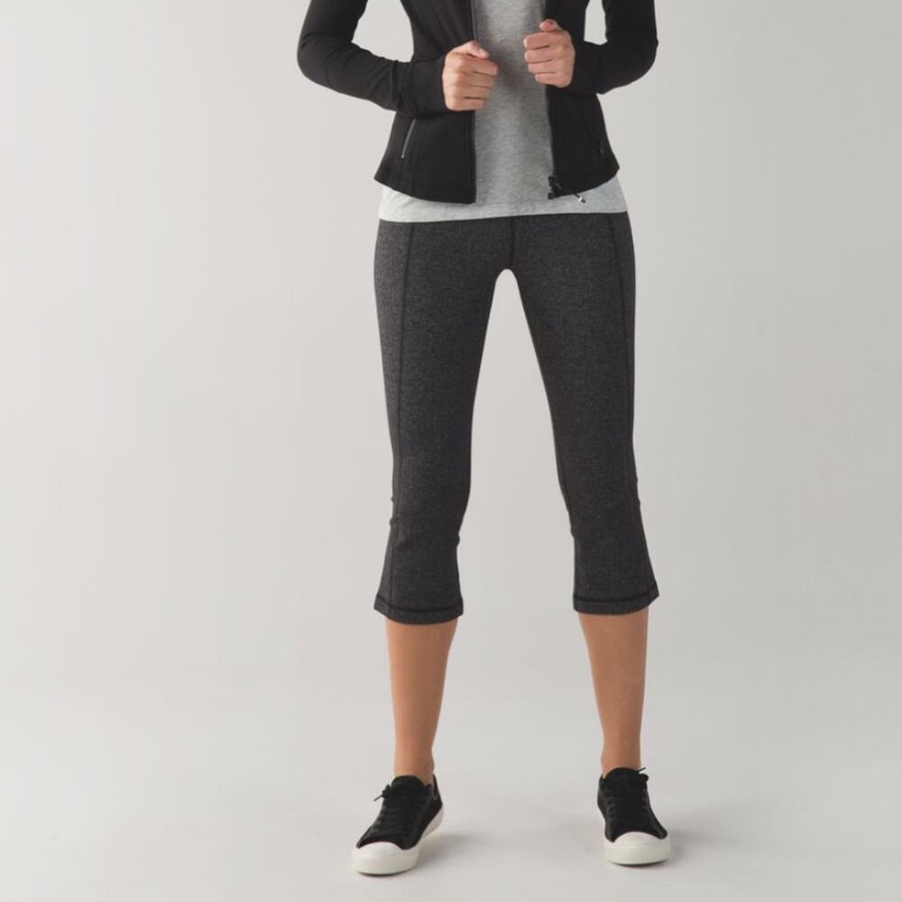 Lululemon Gather & Crow Crop Gray Herringbone Leggings Size 2
